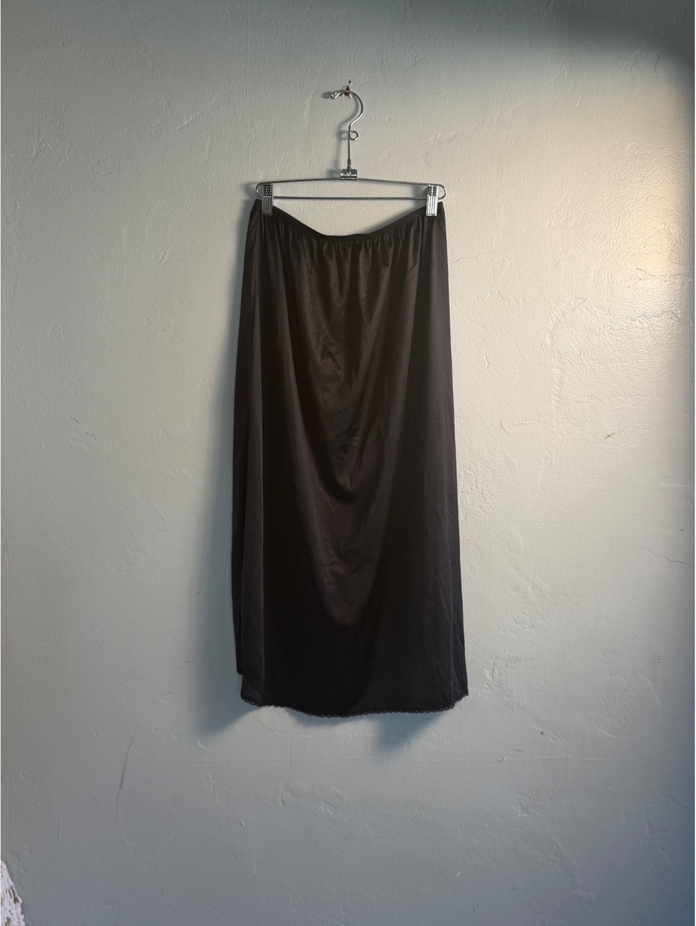Vassarette Black Nylon Half Slip Skirt Size 32